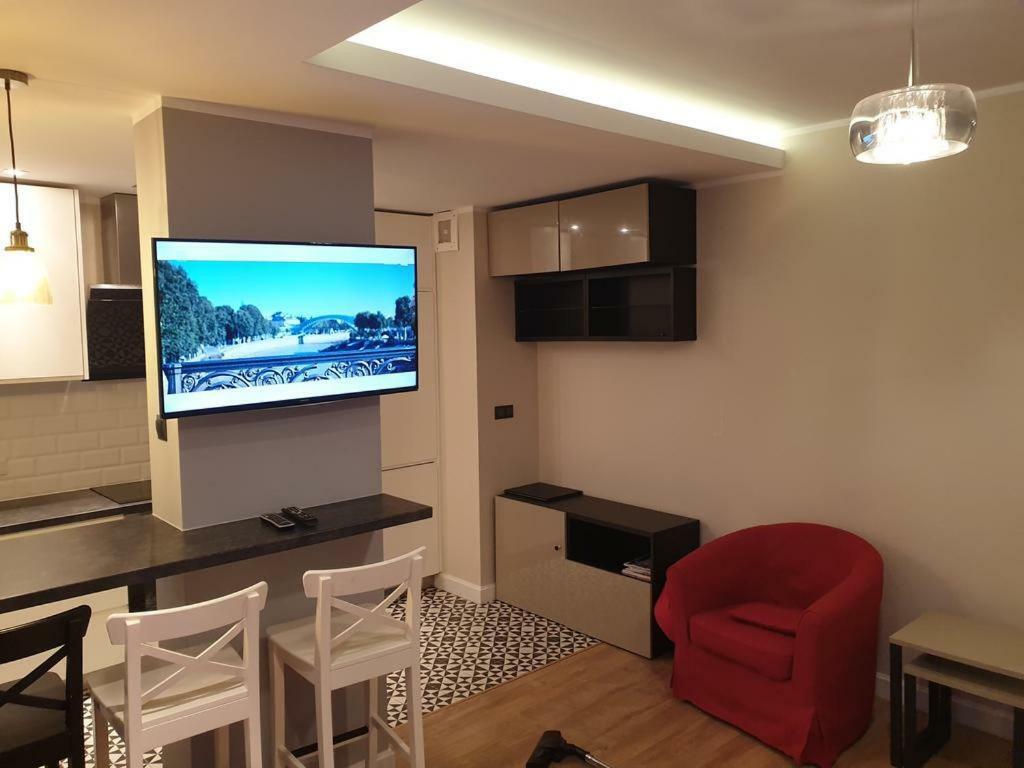 Apartamenty Promenada Варшава Экстерьер фото